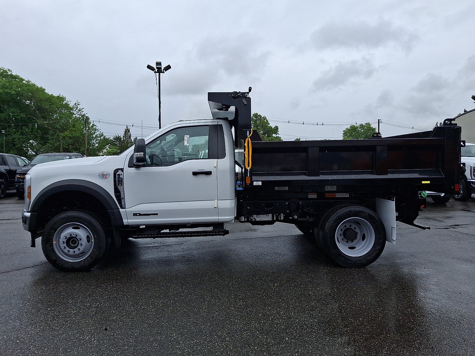 2026 Ford F-600SD XL