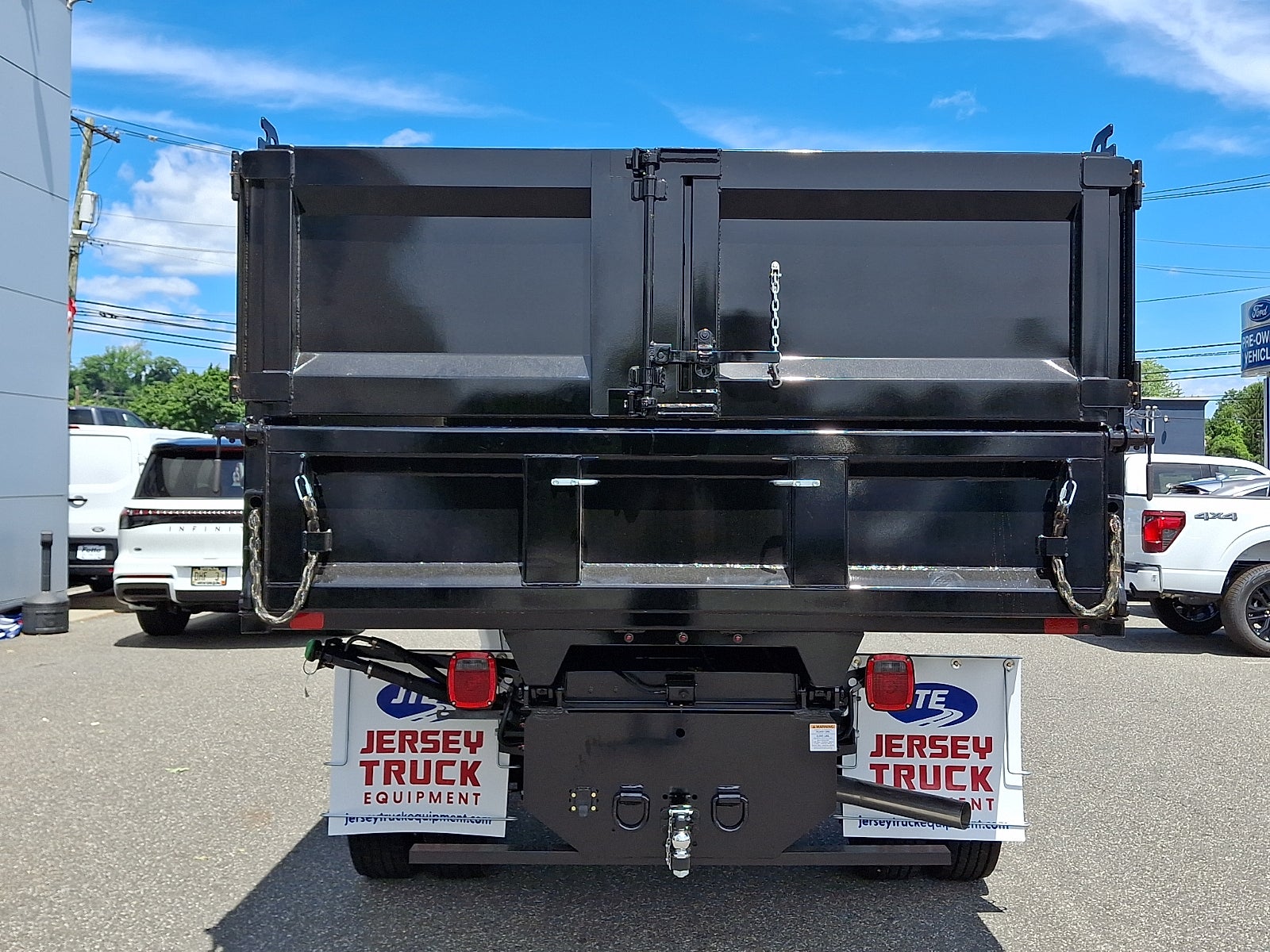 2026 Ford F-550SD XL DRW