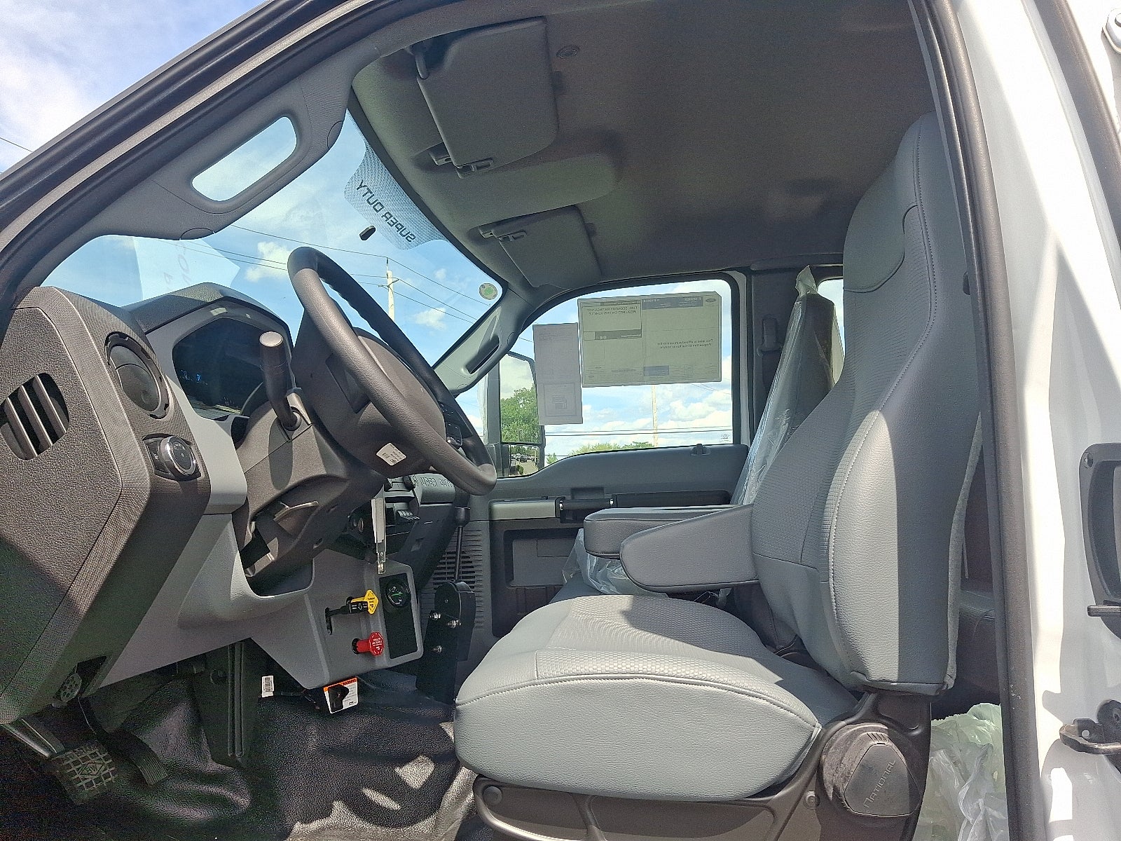 2025 Ford F-750SD Base
