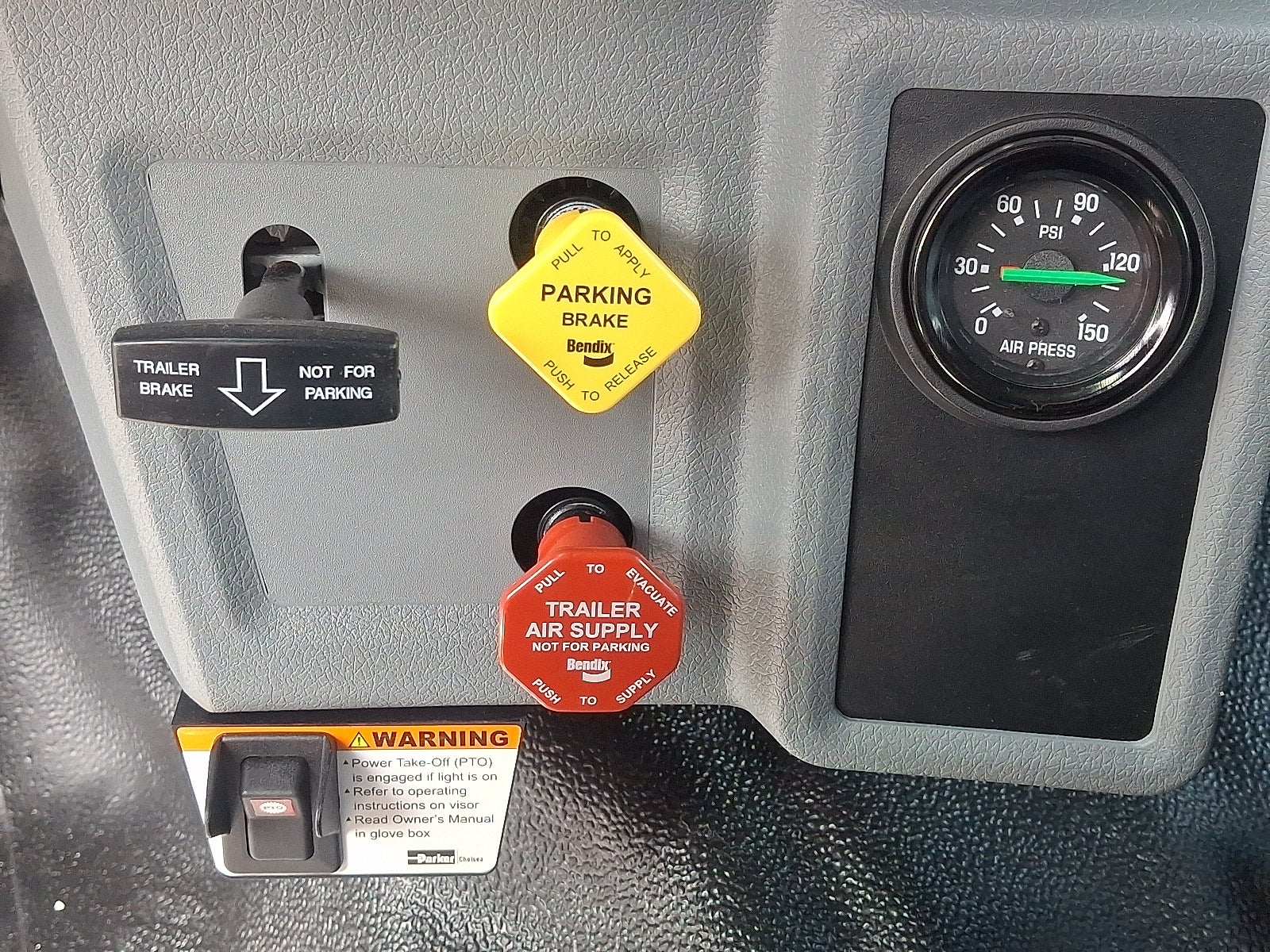 2025 Ford F-750SD Base