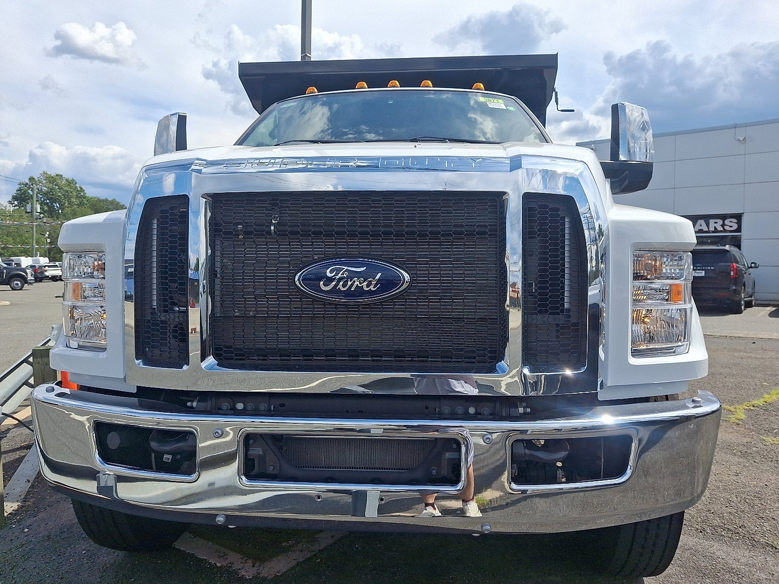 2025 Ford F-750SD Base