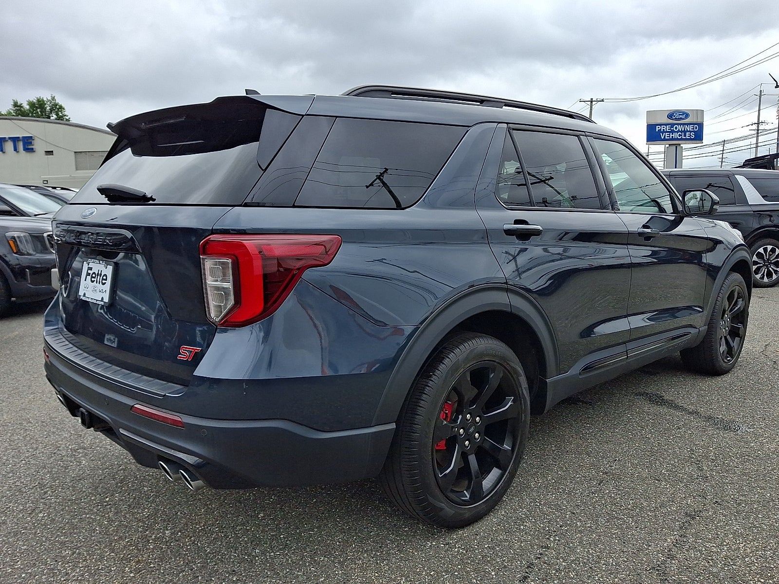 2022 Ford Explorer ST