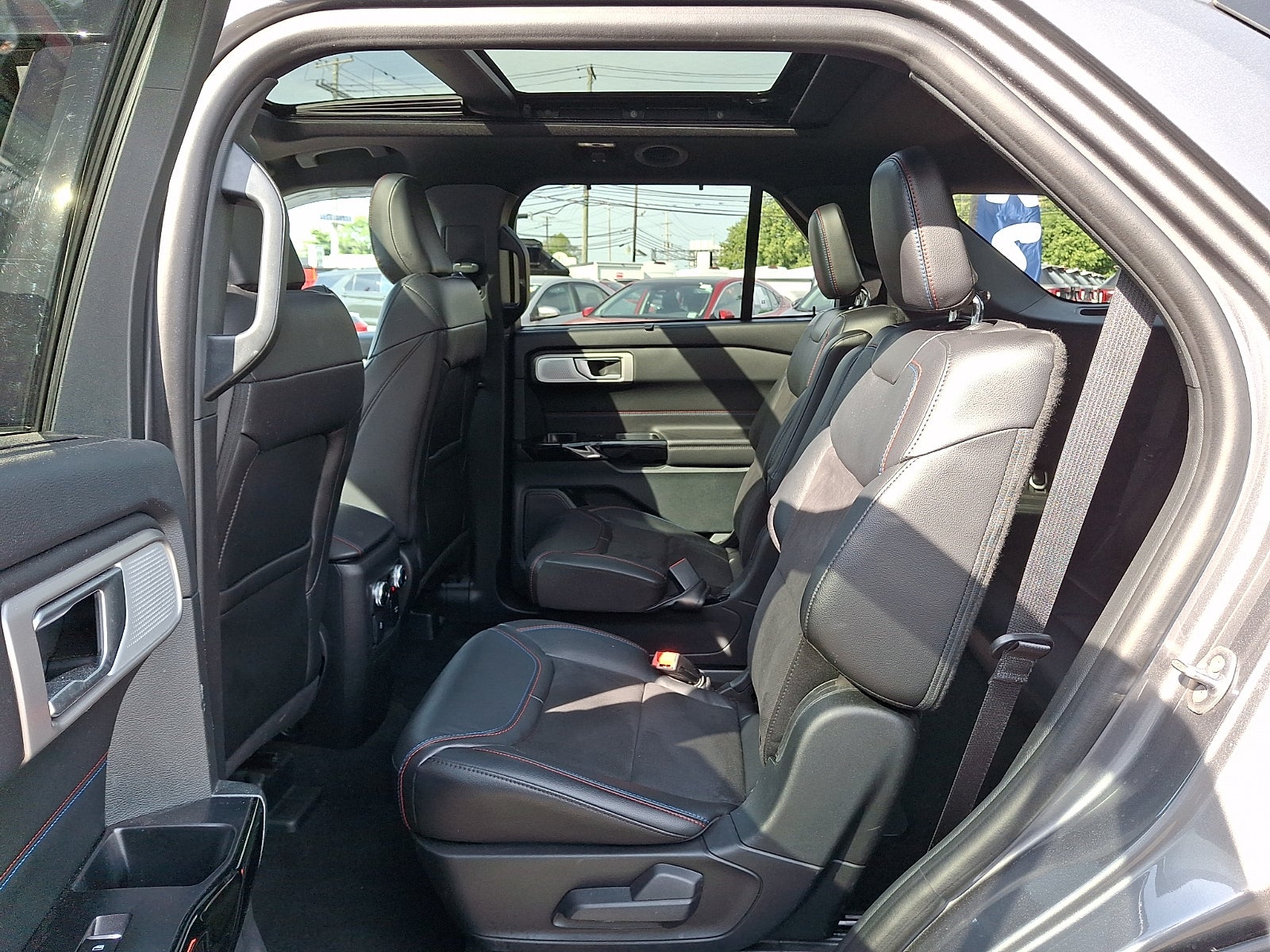 2024 Ford Explorer ST