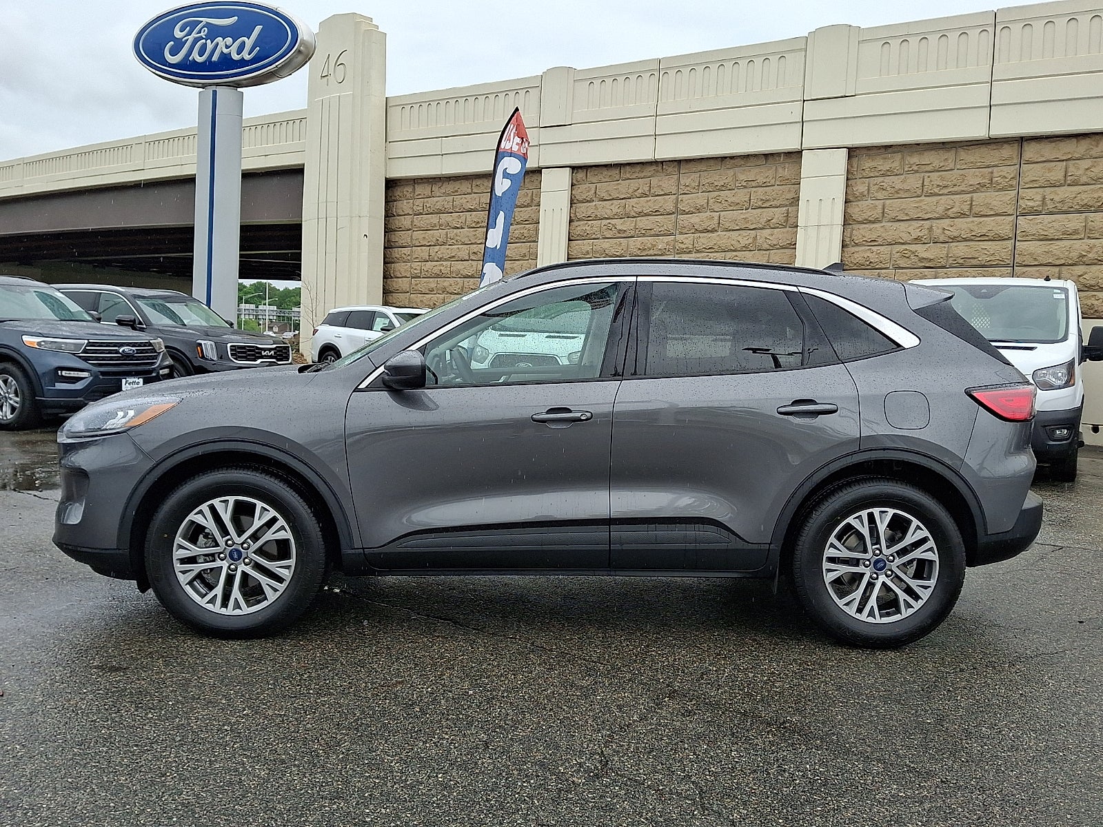 2022 Ford Escape SEL