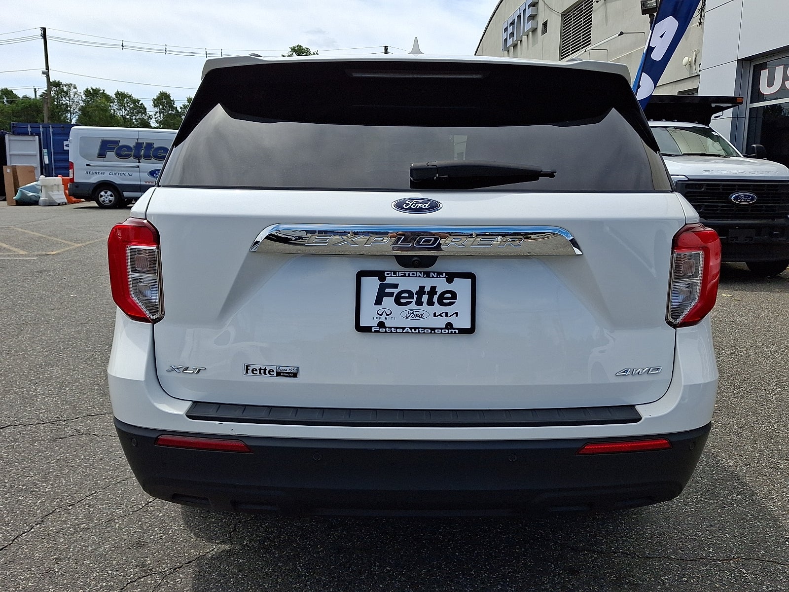 2024 Ford Explorer XLT