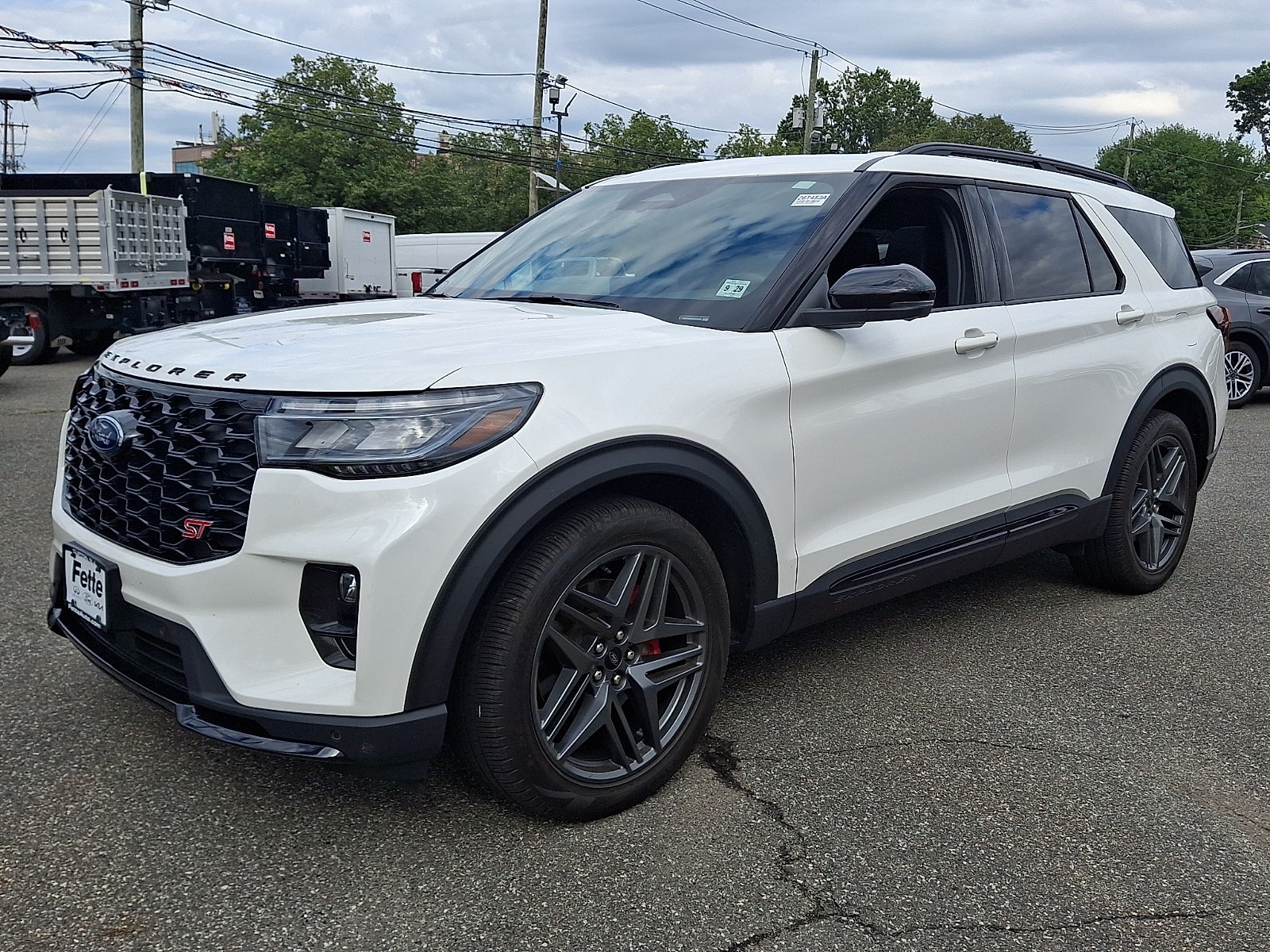 2025 Ford Explorer ST