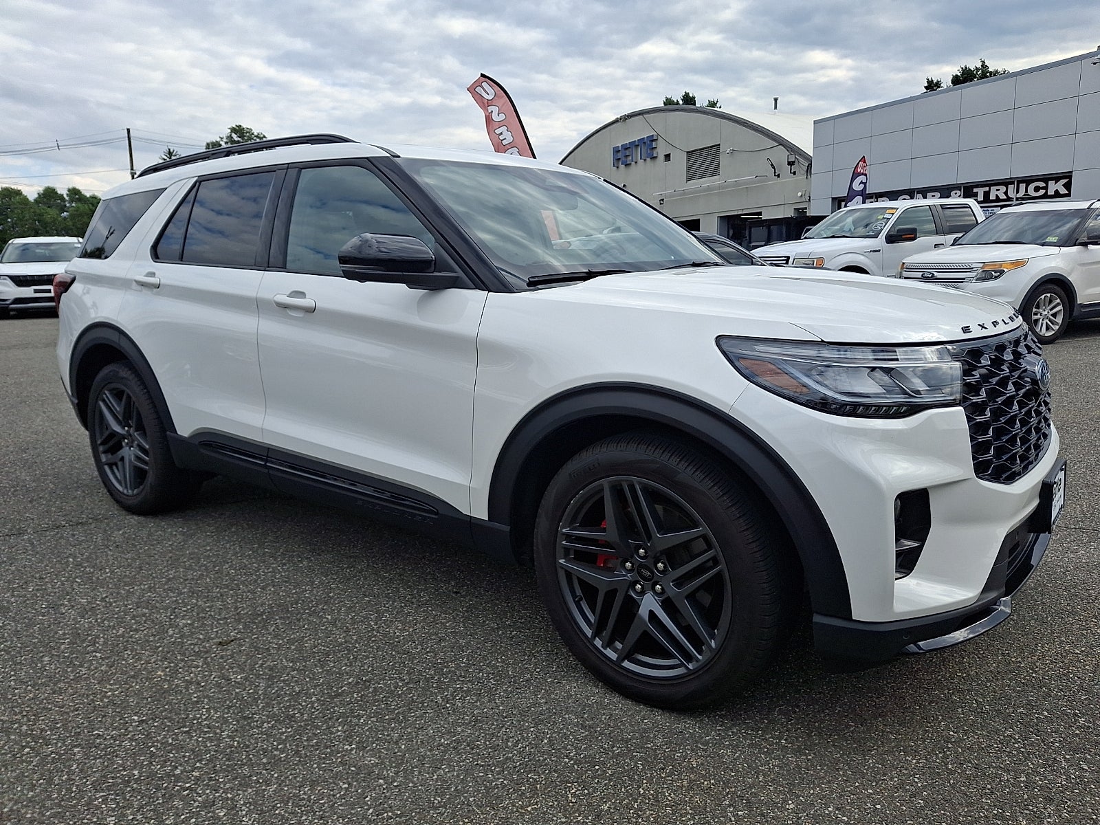 2025 Ford Explorer ST