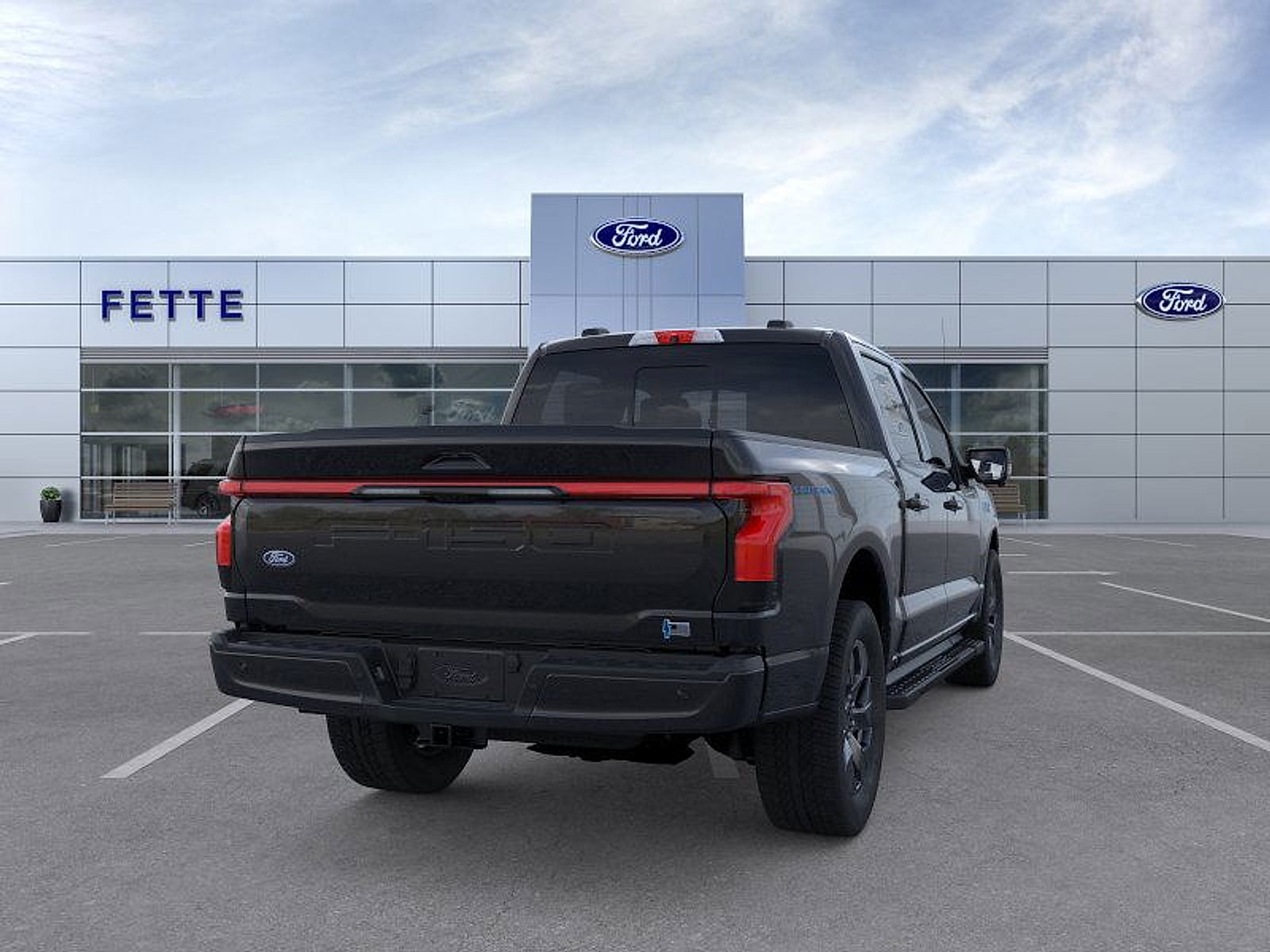 2025 Ford F-150 Lightning Lariat
