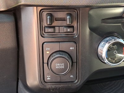 2025 Ford F-350SD Platinum