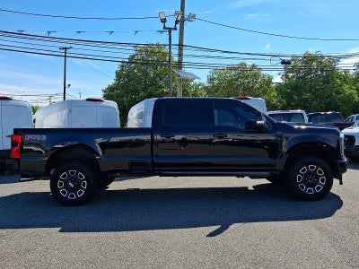 2025 Ford F-350SD Platinum