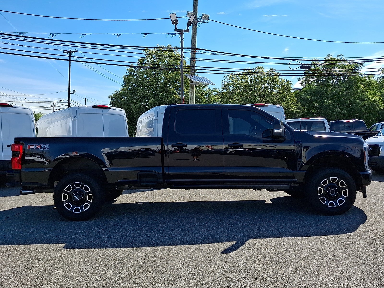 2025 Ford F-350SD Platinum