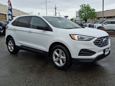 2022 Ford Edge SE