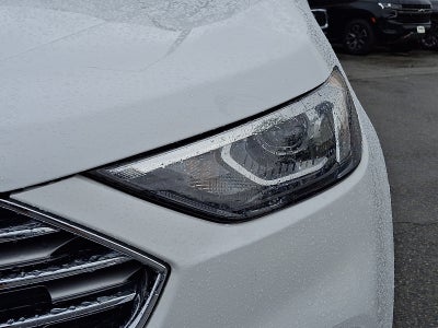 2022 Ford Edge SE
