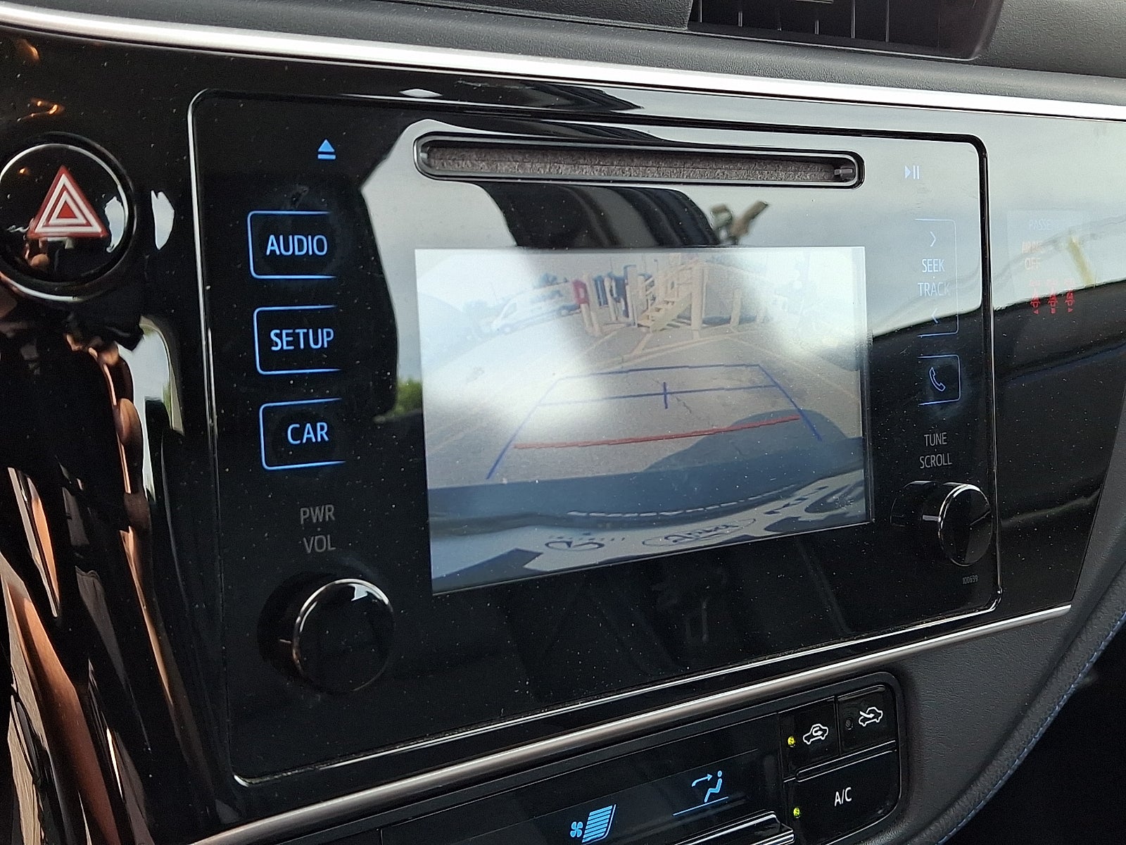 2018 Toyota Corolla SE