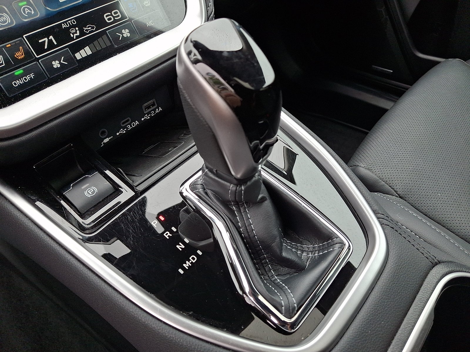 2023 Subaru Outback Touring