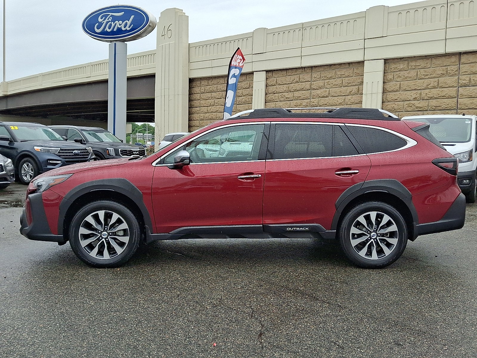 2023 Subaru Outback Touring