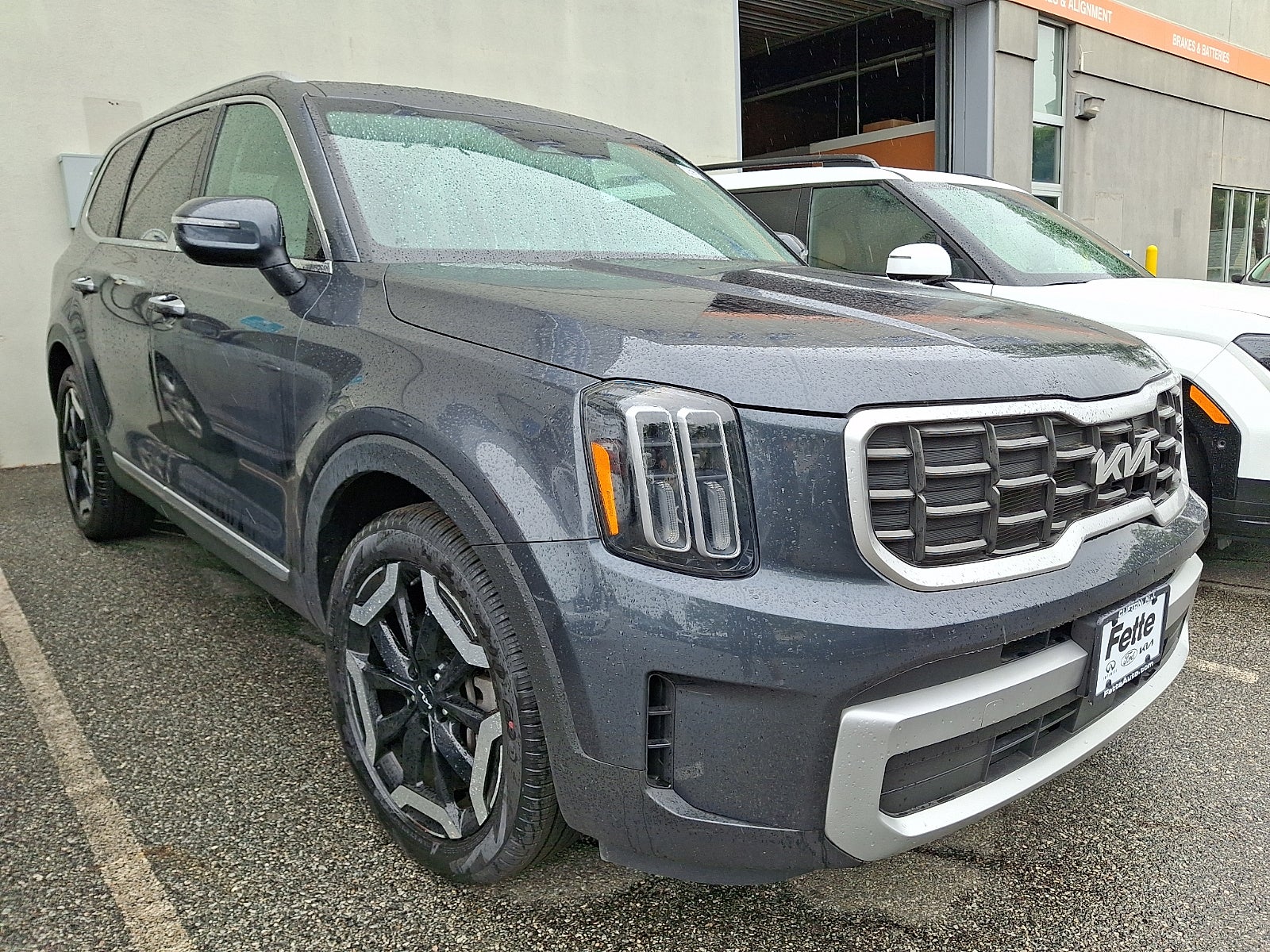 2023 Kia Telluride S