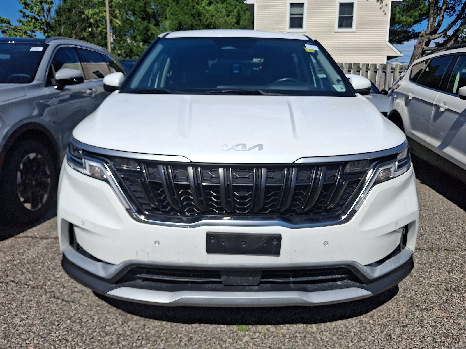 2024 Kia Carnival EX