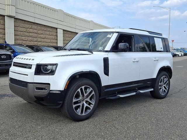 2022 Land Rover Defender 110 X-Dynamic HSE