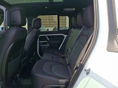 2022 Land Rover Defender 110 X-Dynamic HSE