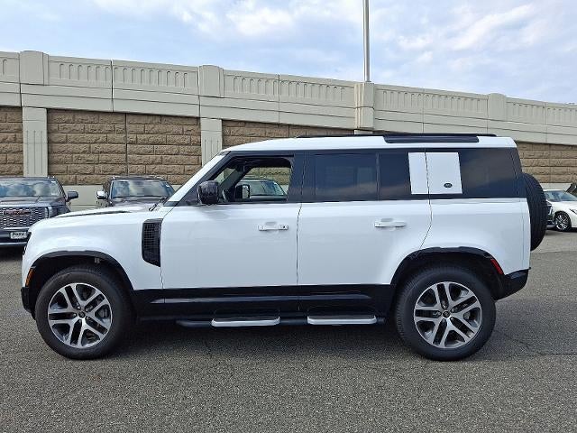 2022 Land Rover Defender 110 X-Dynamic HSE