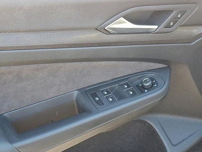 2024 Volkswagen Golf GTI SE