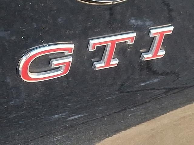 2024 Volkswagen Golf GTI SE