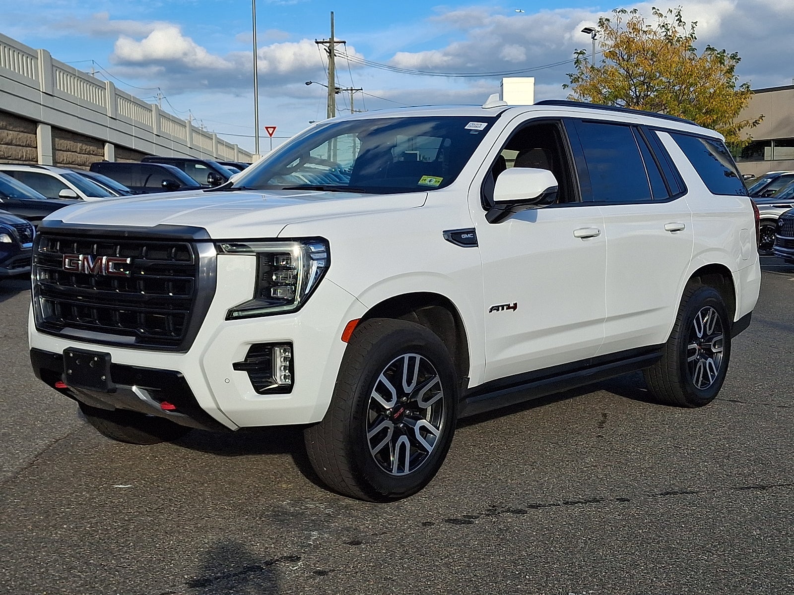 2021 GMC Yukon 4WD AT4