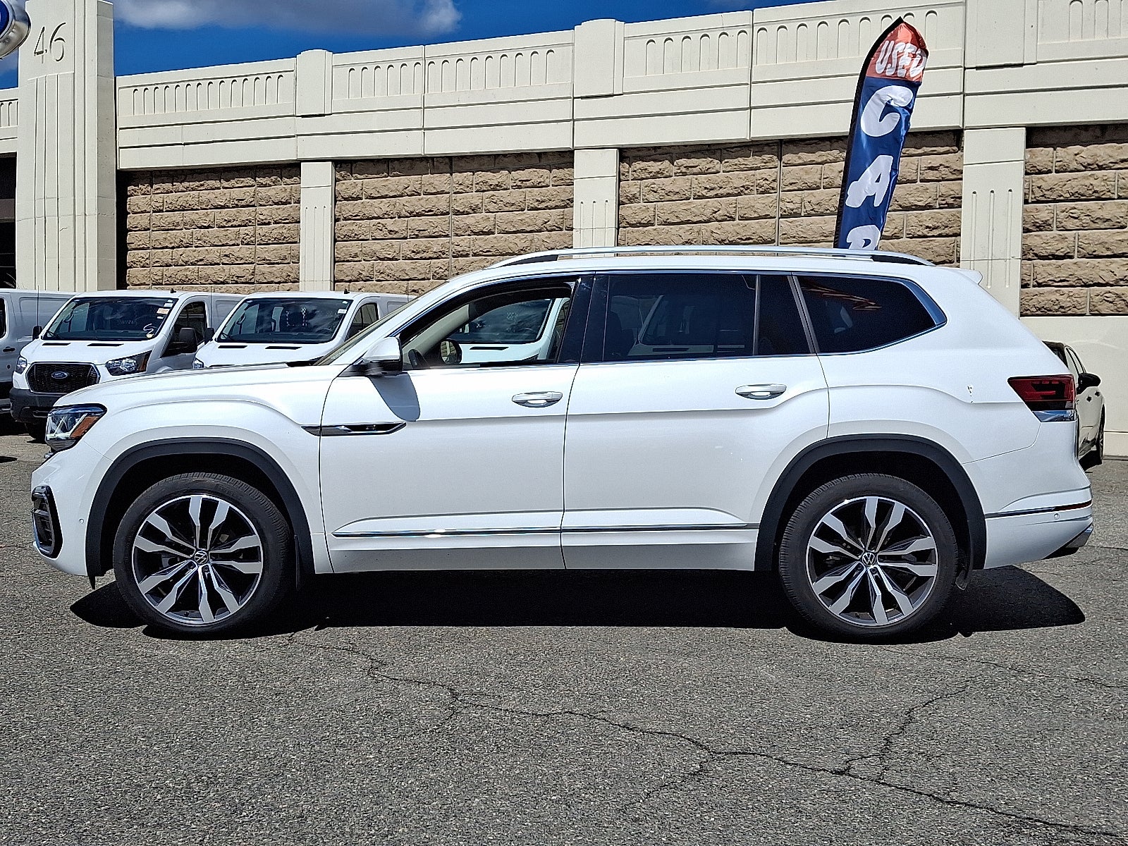 2023 Volkswagen Atlas 3.6L V6 SEL Premium R-Line