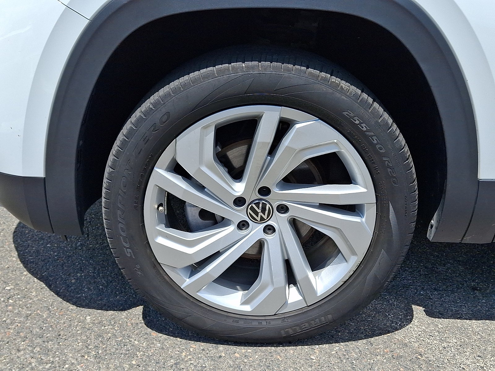 2023 Volkswagen Atlas 2.0T SE w/Technology