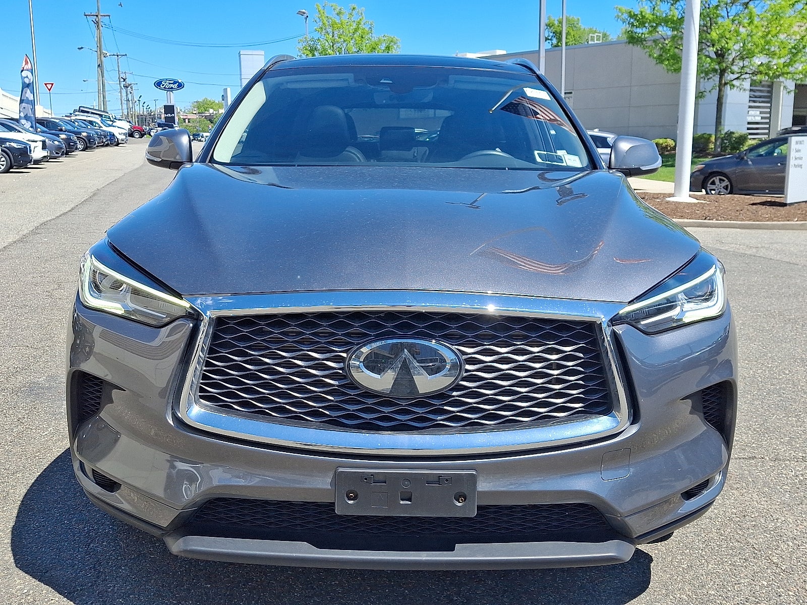 2023 INFINITI QX50 LUXE AWD