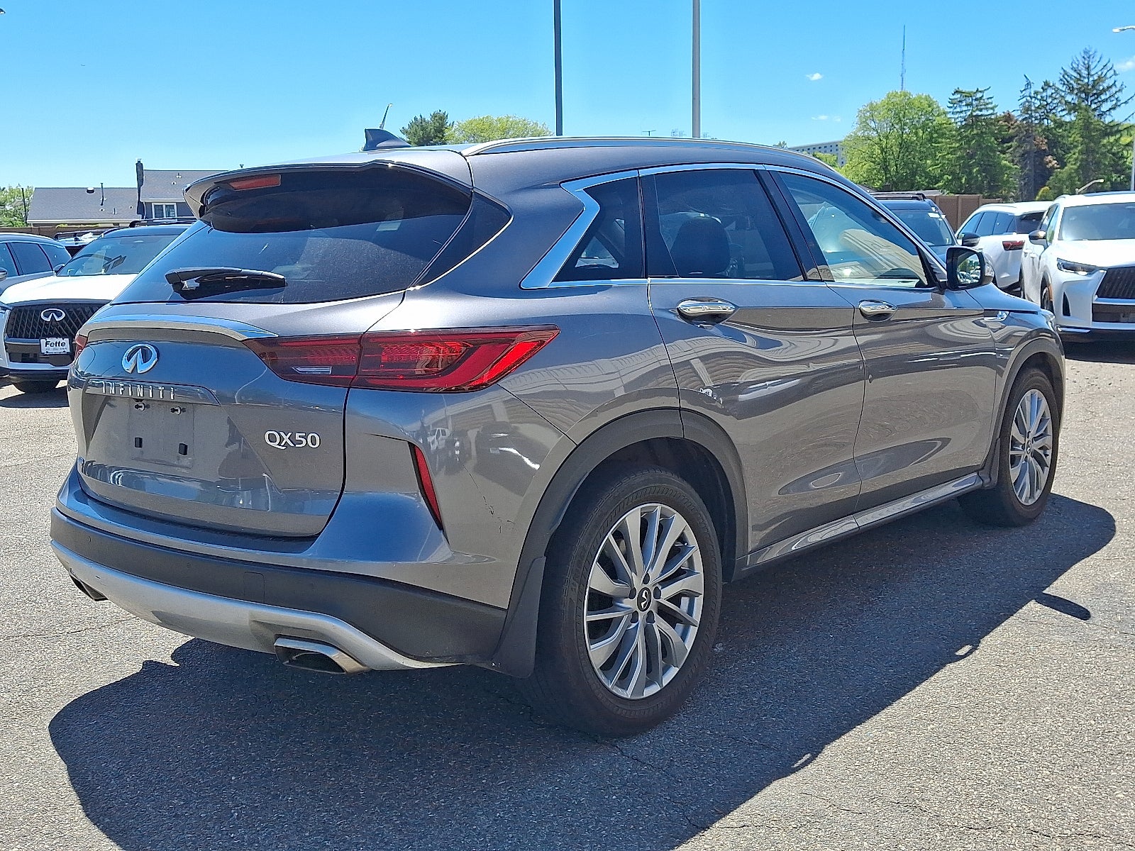2023 INFINITI QX50 LUXE AWD