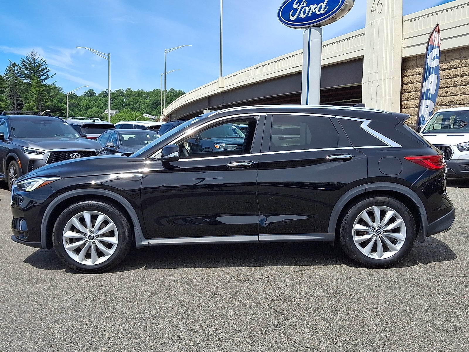 2019 INFINITI QX50 LUXE