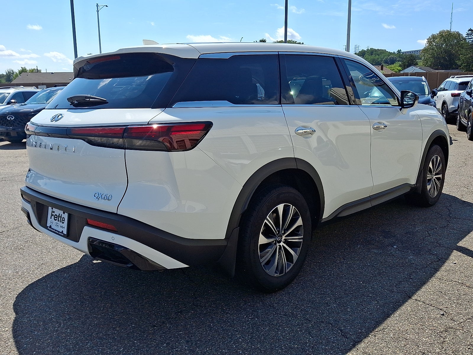 2025 INFINITI QX60 PURE AWD