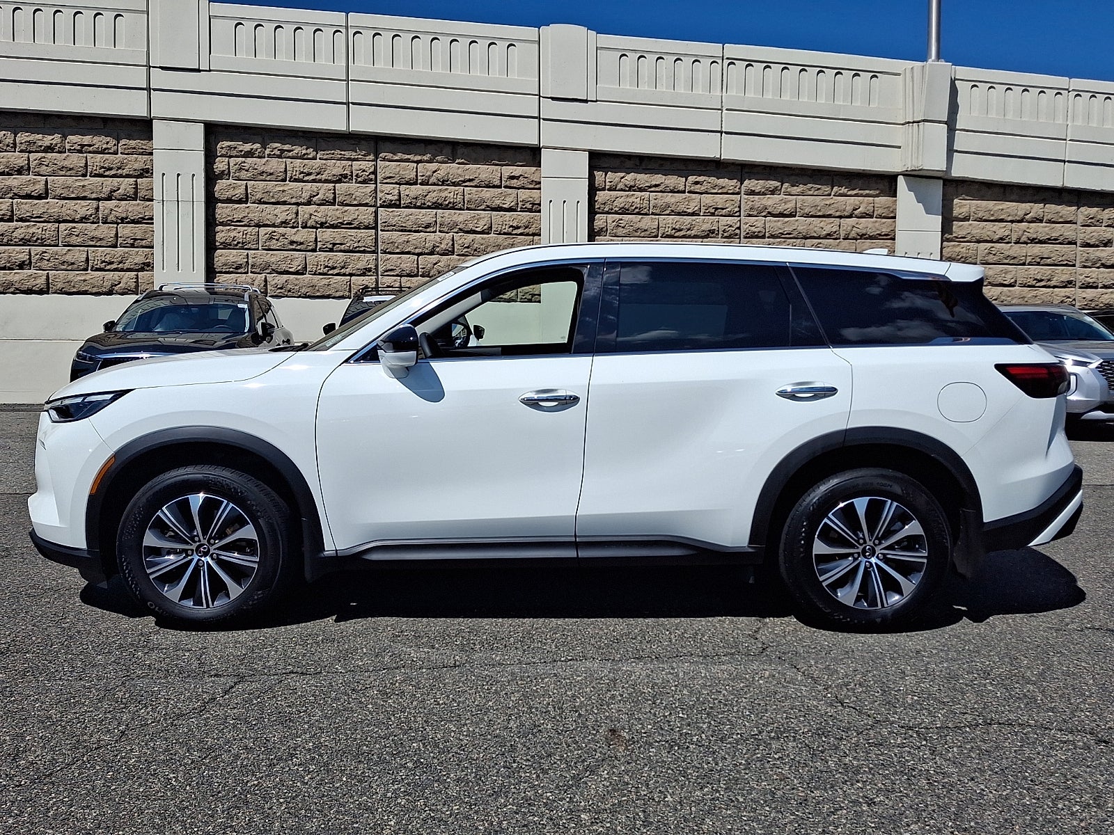 2025 INFINITI QX60 PURE AWD