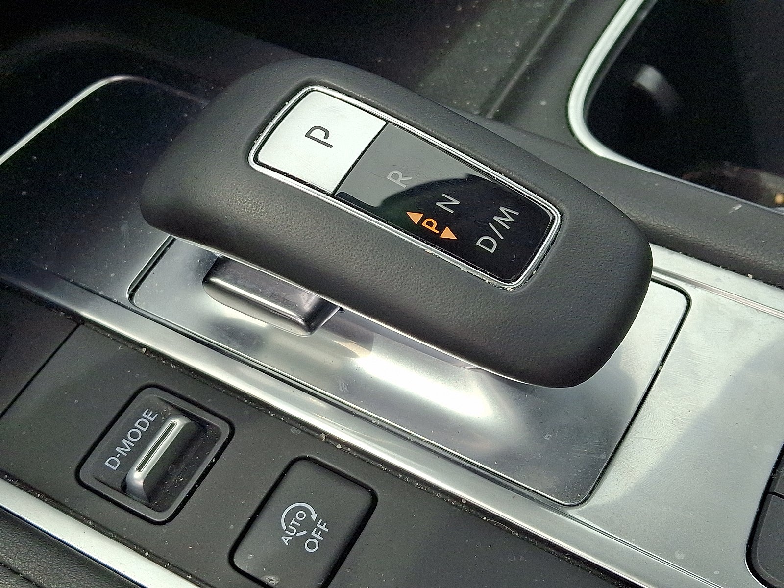 2025 INFINITI QX60 LUXE AWD