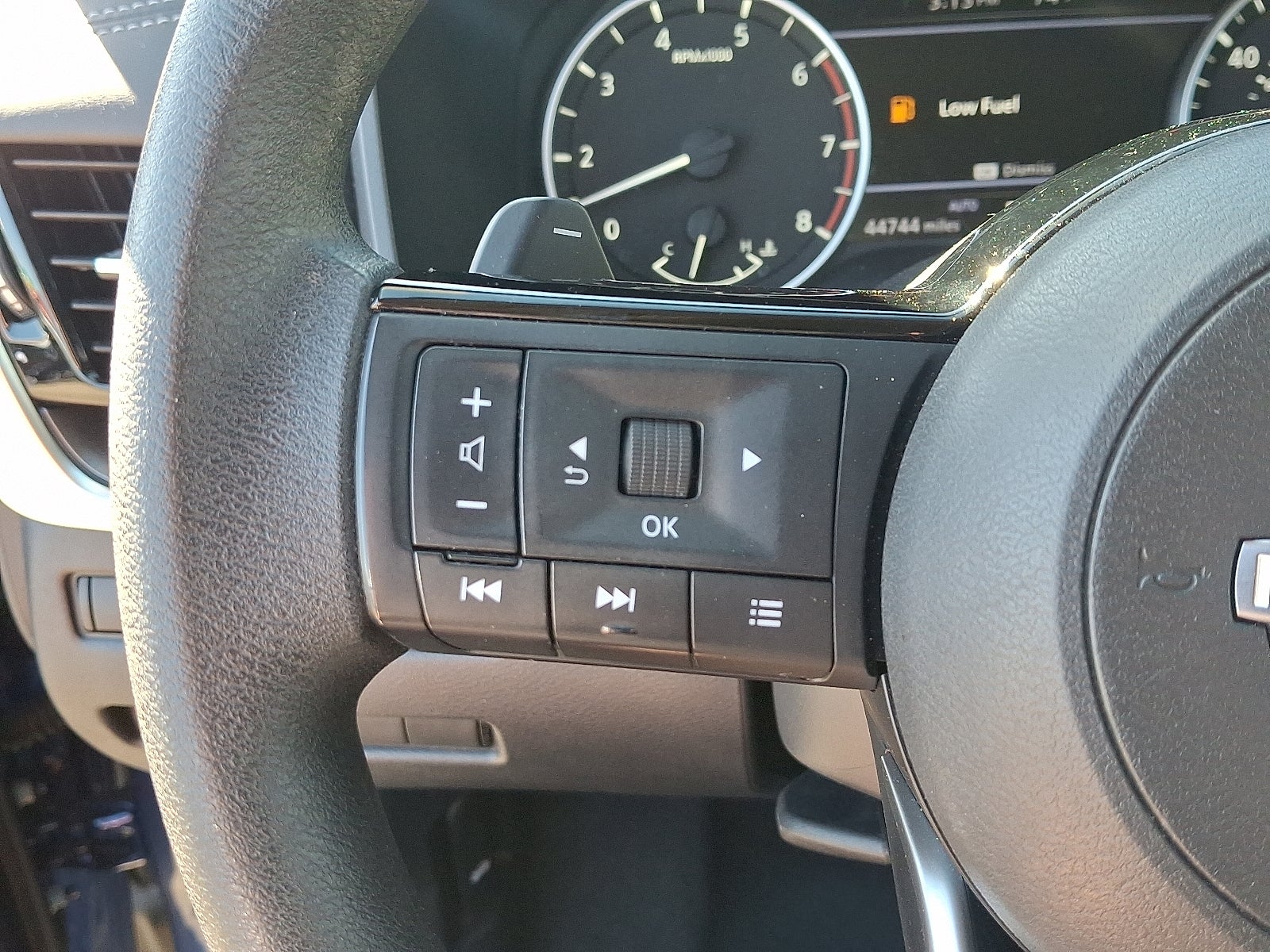 2022 Nissan Rogue SV Intelligent AWD