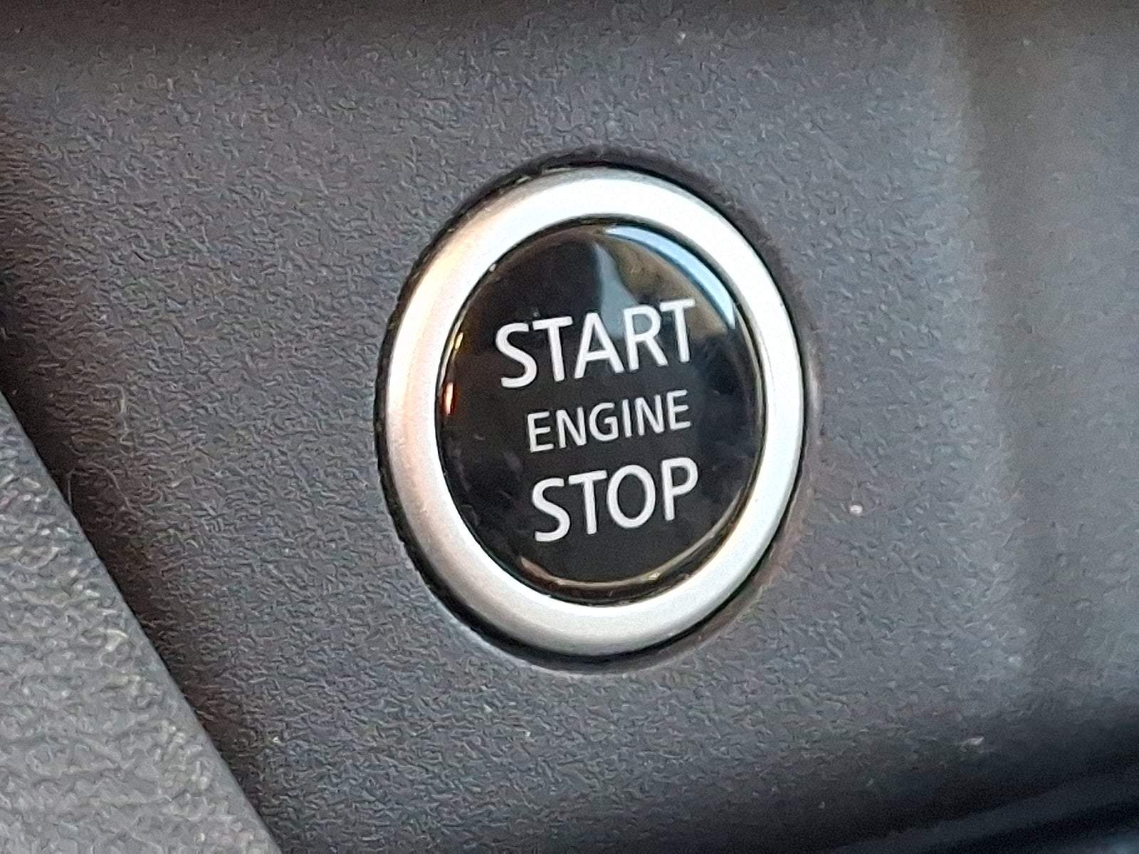 2022 Nissan Rogue SV Intelligent AWD