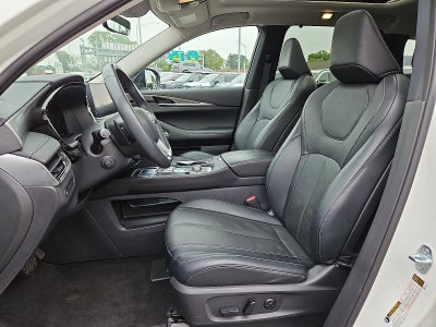 2023 INFINITI QX60 LUXE AWD