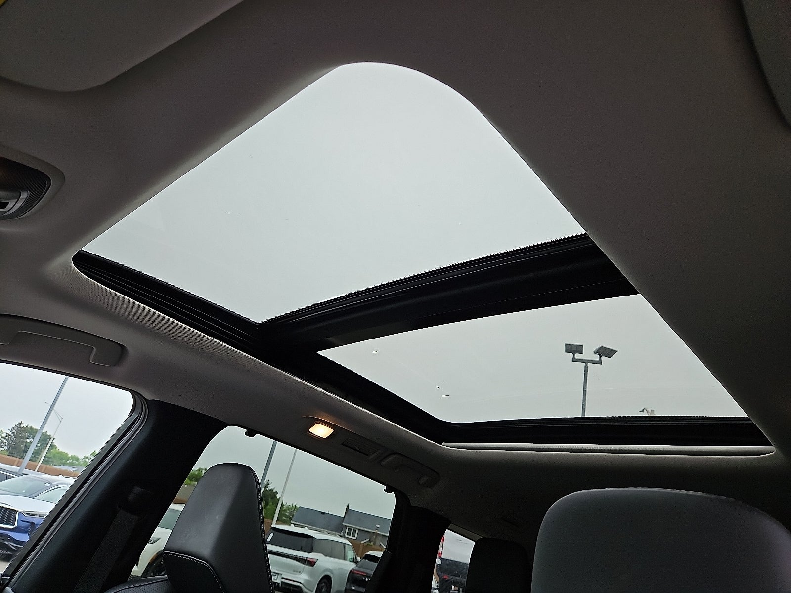 2023 INFINITI QX60 LUXE AWD