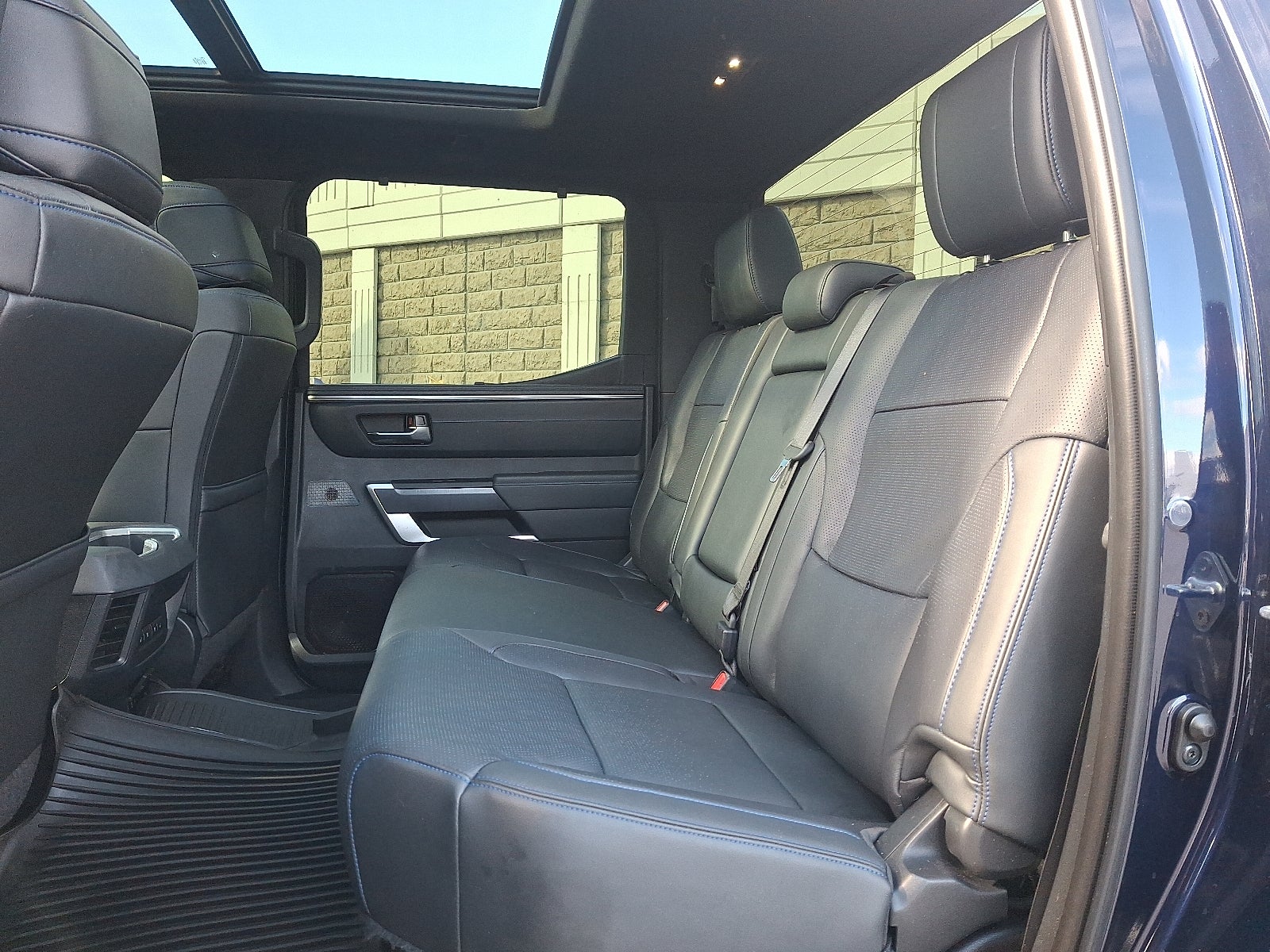 2022 Toyota Tundra Hybrid Platinum