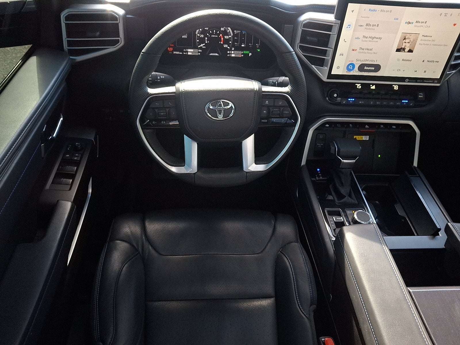 2022 Toyota Tundra Hybrid Platinum
