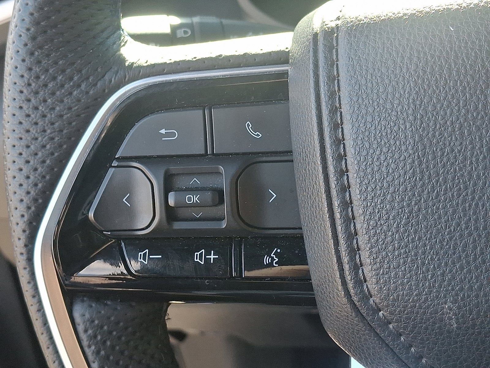 2022 Toyota Tundra Hybrid Platinum