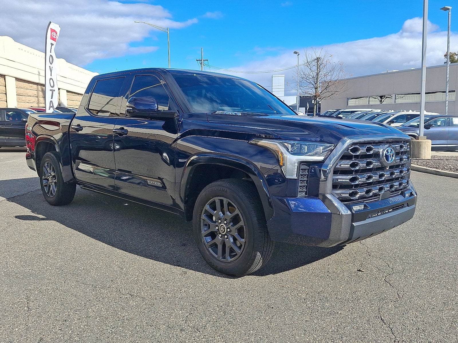 2022 Toyota Tundra Hybrid Platinum