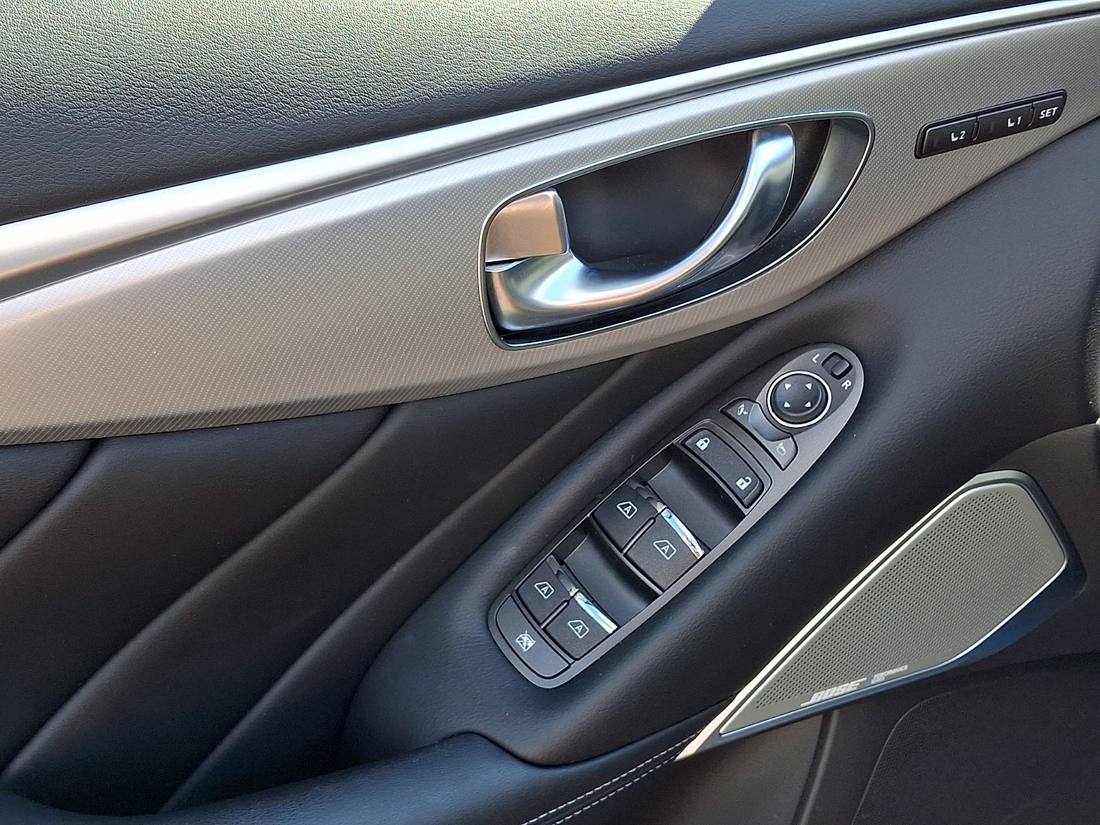 2023 INFINITI Q50 LUXE AWD