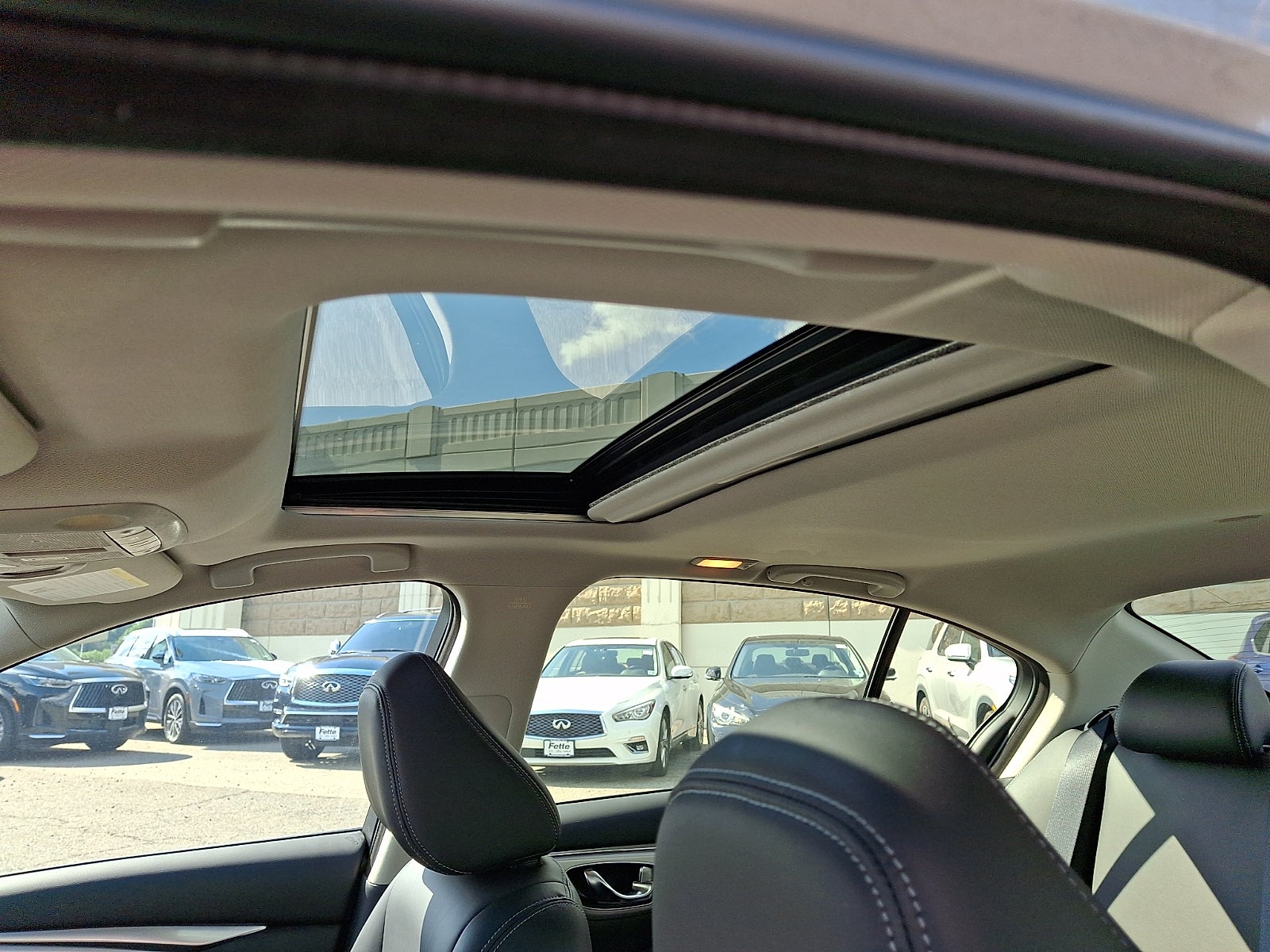 2023 INFINITI Q50 LUXE AWD