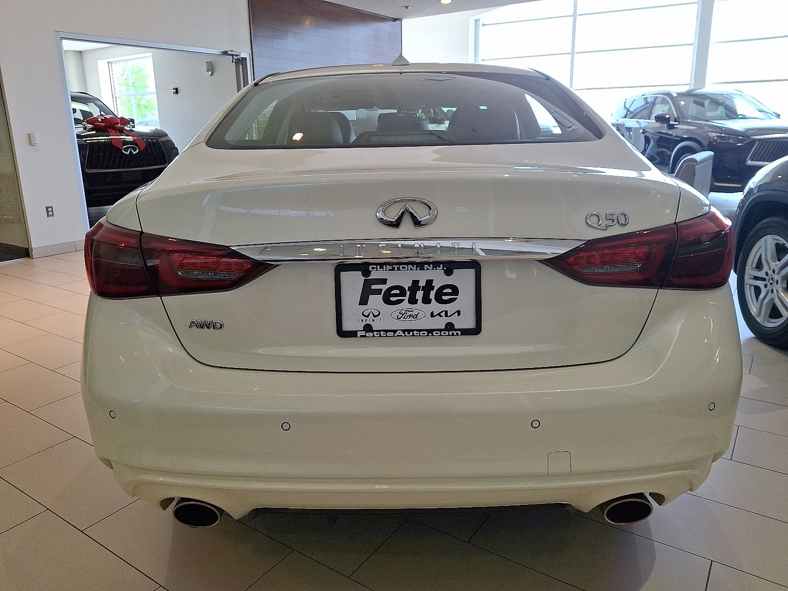 2023 INFINITI Q50 LUXE AWD
