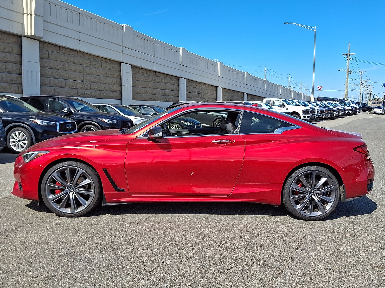 2022 INFINITI Q60 RED SPORT 400 AWD